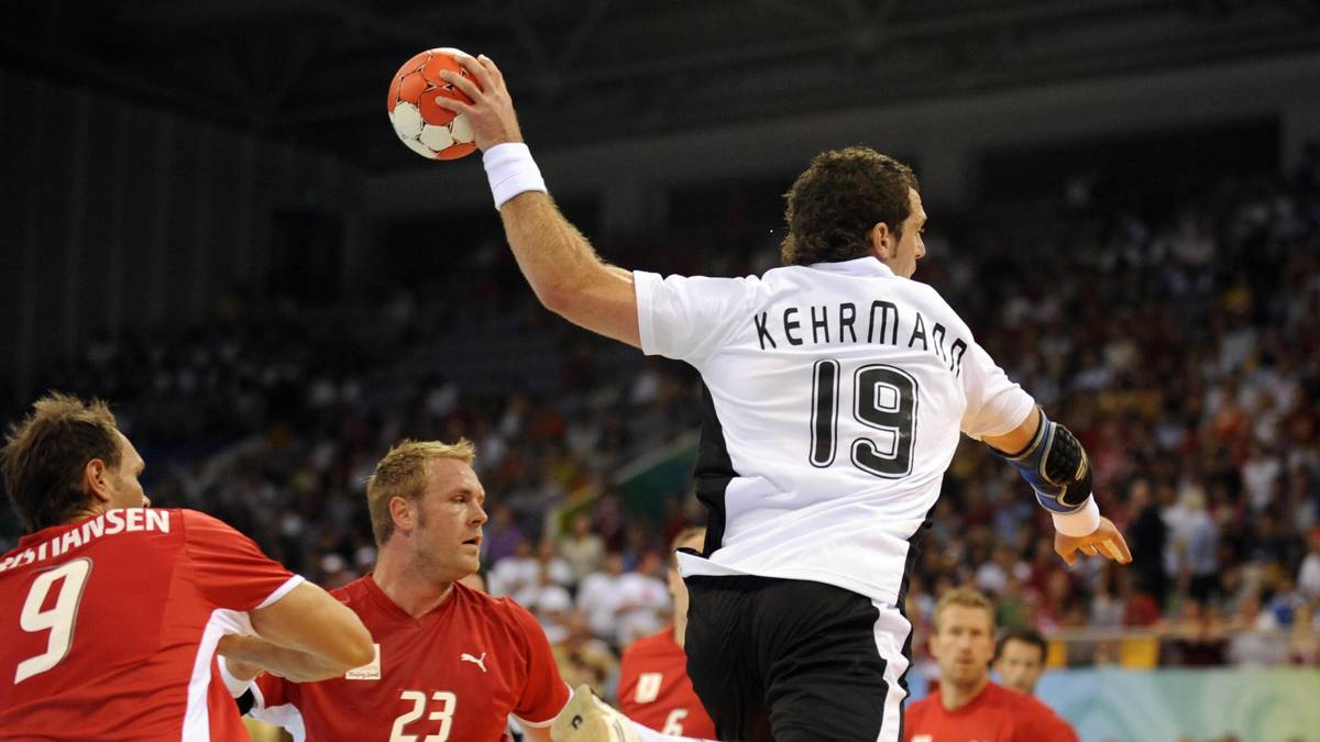 PLATZ 4: FLORIAN KEHRMANN (822 Tore in 223 Spielen) - Rechtsaußen