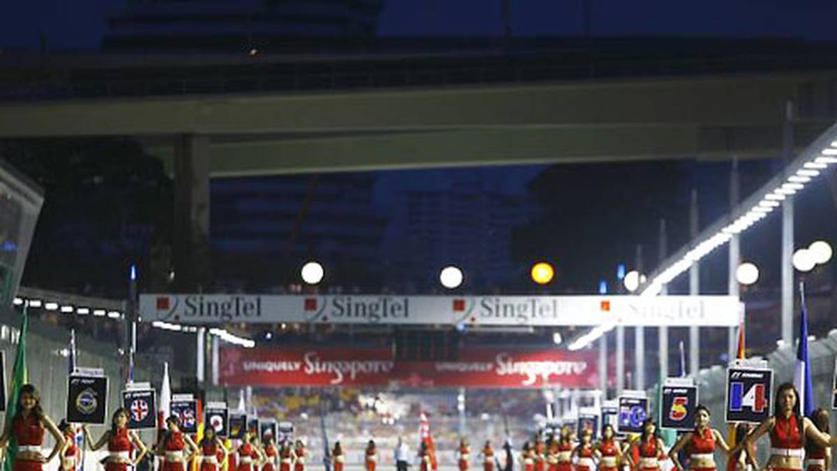 Das erste Nachtrennen in der Formel 1-Geschichte: Singapur bietet spektakuläre Eindrücke