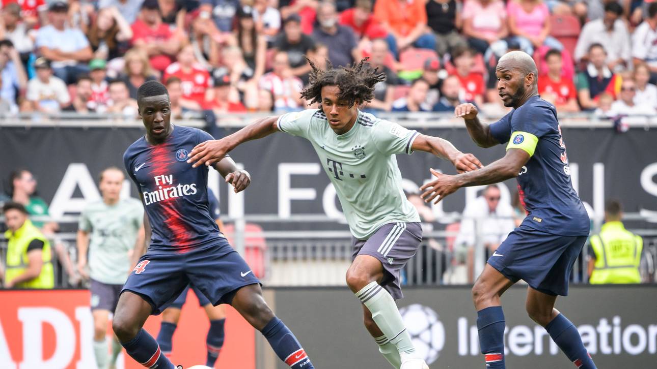 FCB-Youngster Zirkzee setzt Zeichen