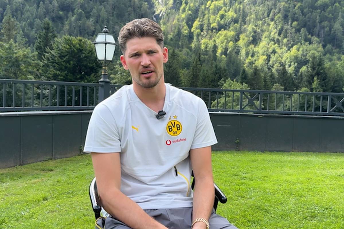 Die Klub-WM im Sommer sieht BVB-Keeper Gregor Kobel als möglichen Vorteil für die Dortmunder. Im Exklusiv-Interview mit SPORT1 erklärt er, warum. 