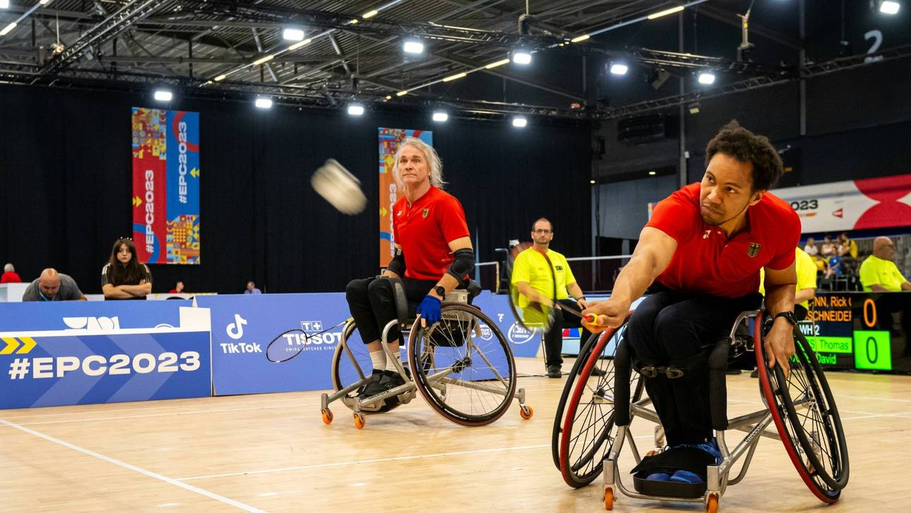 Dämpfer für Badminton-Doppel