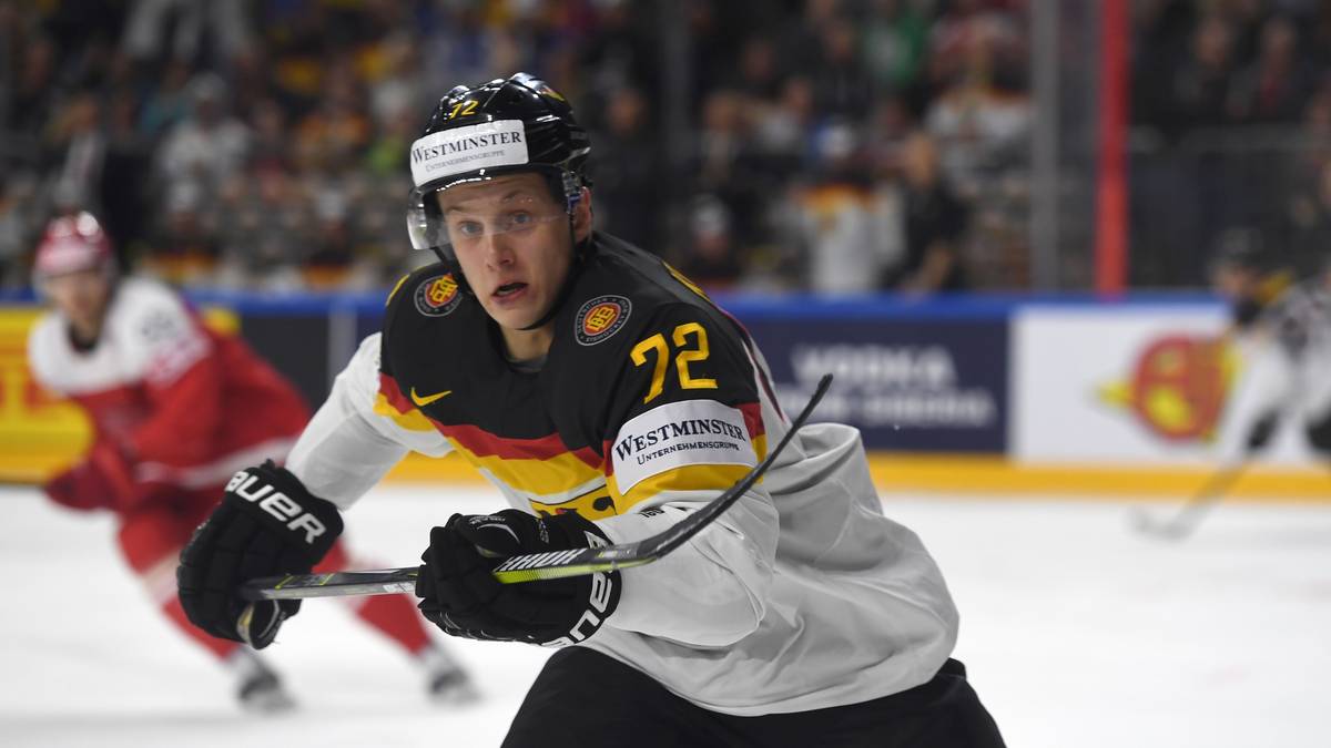 DOMINIK KAHUN: Der 21-Jährige vom EHC Red Bull ist ein sehr gefährlicher Stürmer. Seine Geschwindigkeit und Puckbeherrschung zeichnen ihn besonders aus. Beim Penalty-Krimi gegen die Slowakei trat er als erster Schütze an und verwandelte mit der Rückhand - ganz cool