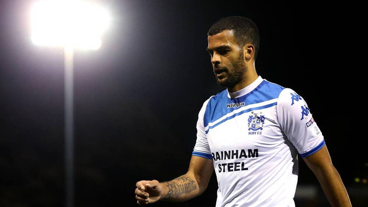 Jacob Mellis von Bury im Spiel gegen Bolton Wanderers am 24. Oktober 2016 