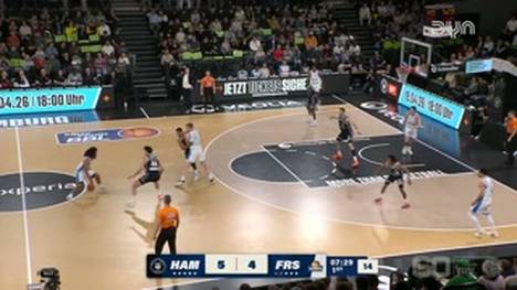 Die BBL-Highlights der Basketball-Partie Veolia Towers Hamburg - SKYLINERS Frankfurt im Video.