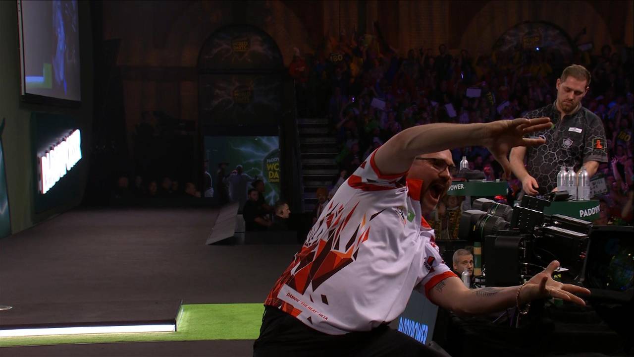 Darts-WM 2024: Damon Heta gewinnt gegen Berry van Peer mit 4:3