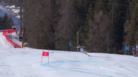 Lena Dürr liegt vor dem zweiten Lauf im olympischen Riesenslalom auf Rang zwei - doch vergibt wenige Tore vor dem Ziel die sicher geglaubte Medaille. 