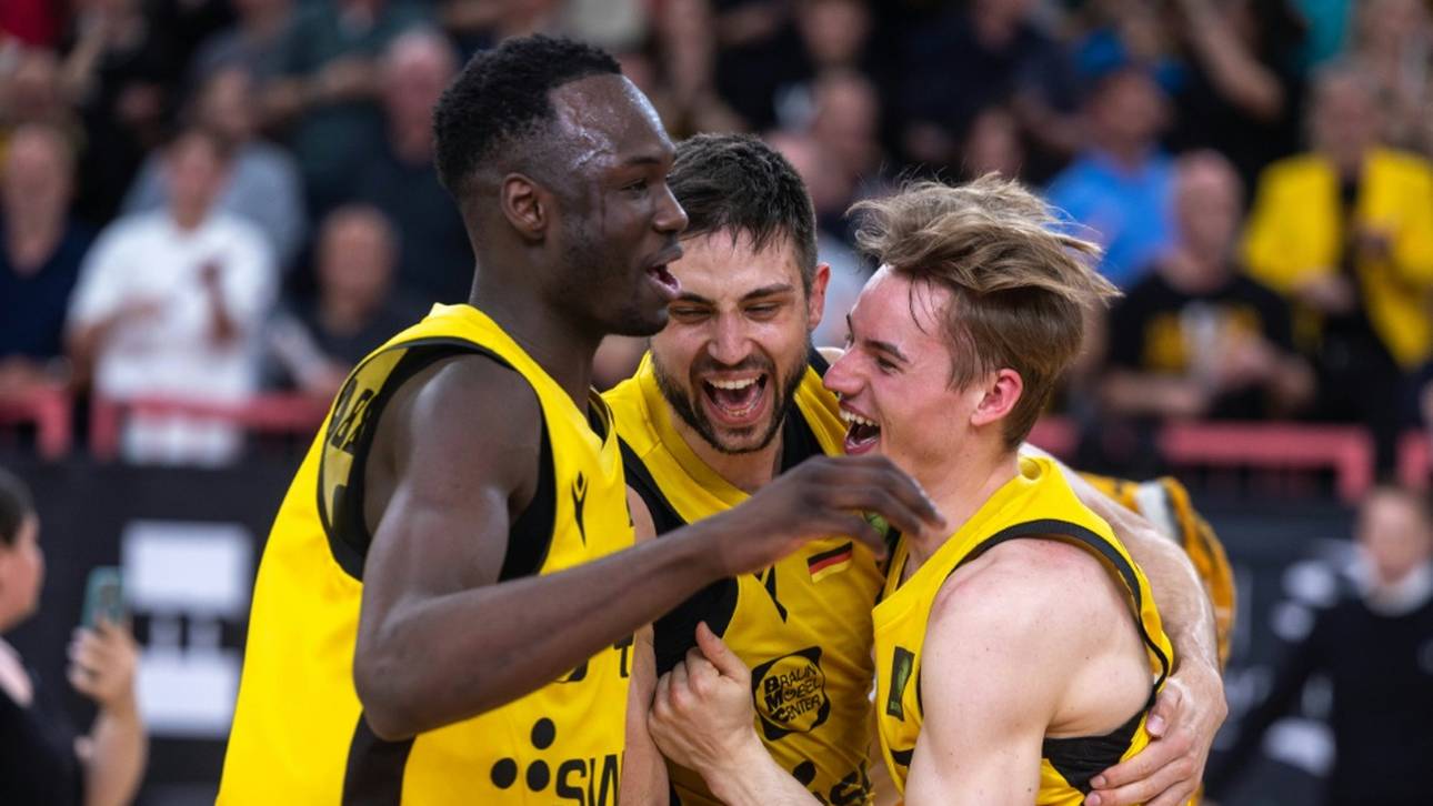 Tübingen schafft sportlichen Aufstieg