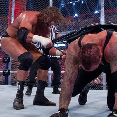 Bei einer Pressekonferenz nach den Survivor Series macht Triple H quasi-offiziell, dass er Hell in a Cell als Event abschaffen will - um den Mythos anders aufzuwerten.