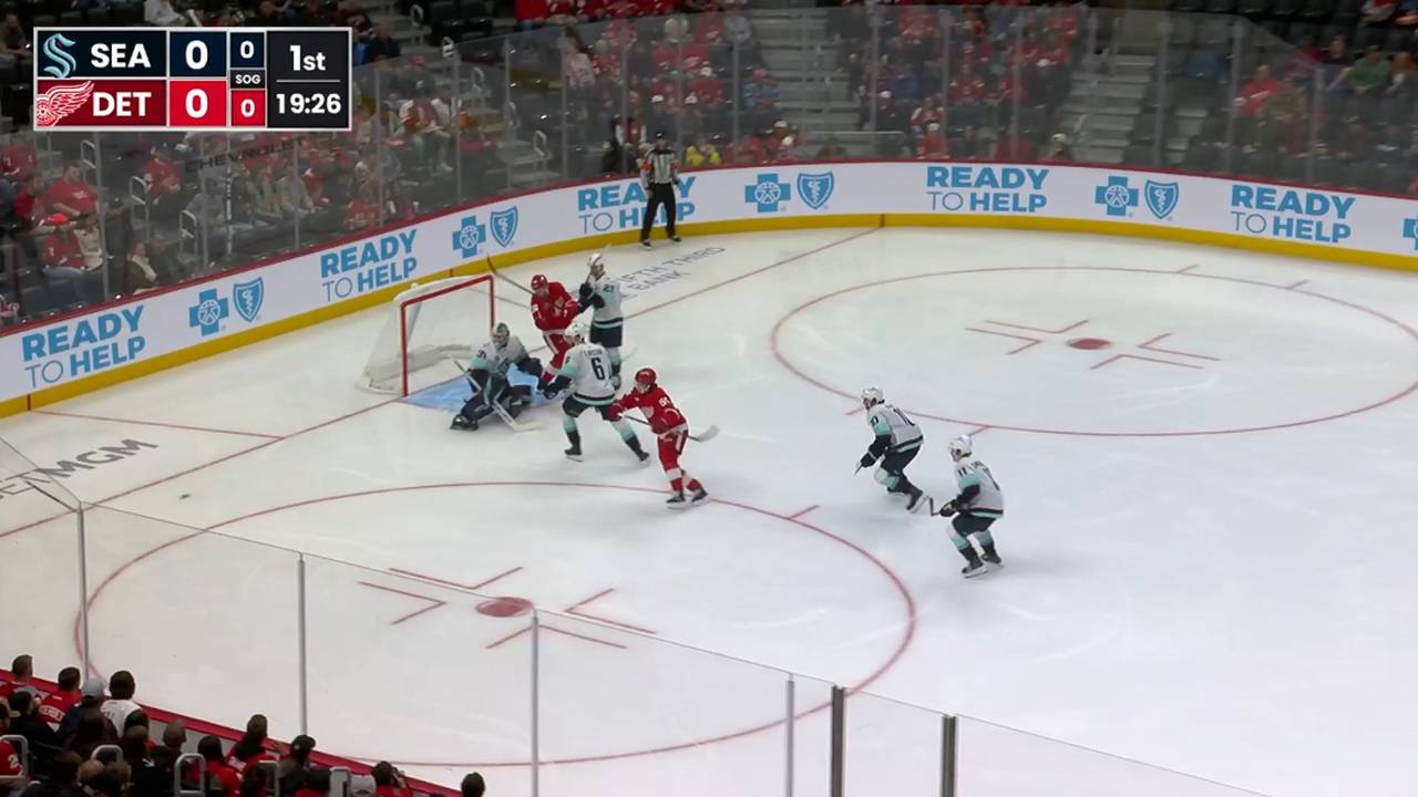 Grubauer mit 37 Paraden! Die deutsche Goalie-Gala im Video
