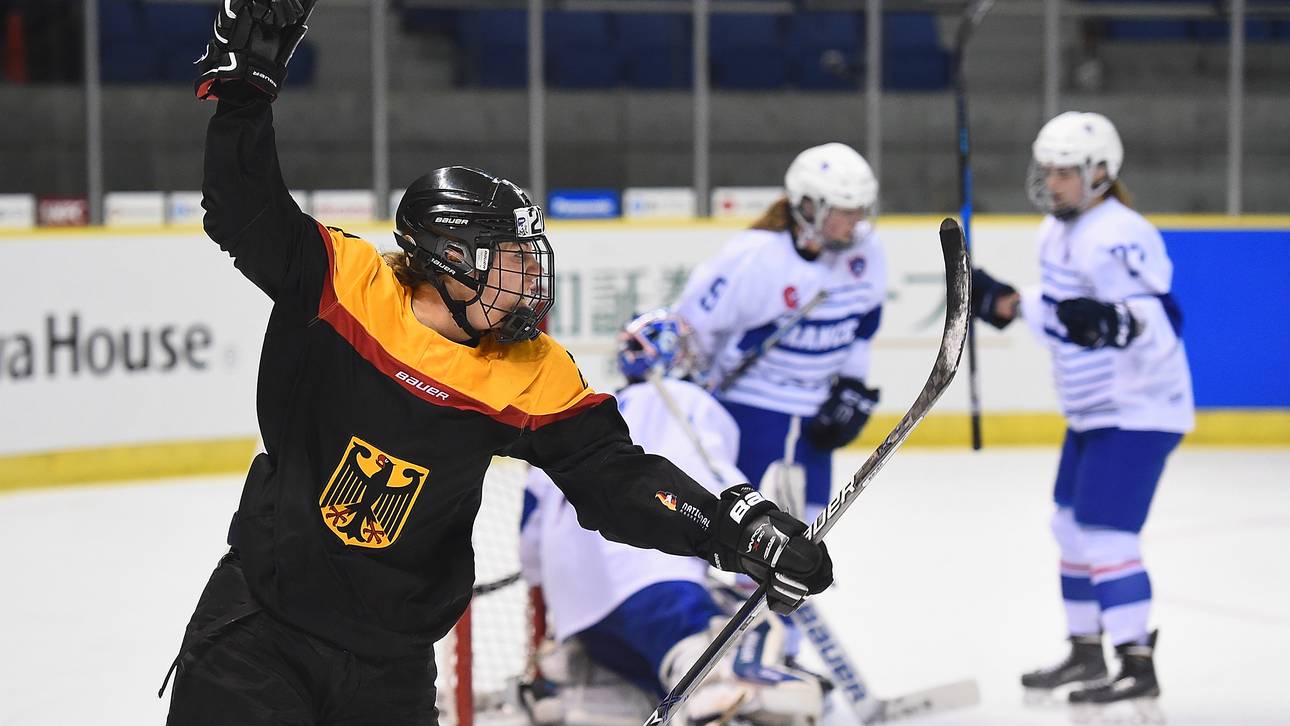 DEB-Frauen feiern Auftaktsieg