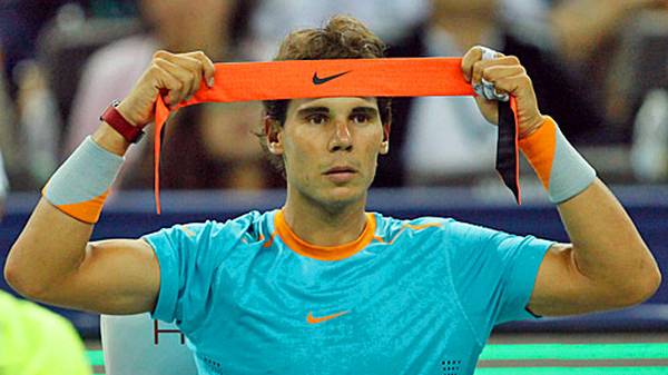 PLATZ 10: Rafael Nadal (Tennis). Der spanische Linkshänder hat in dieser Saison mit vielen Verletzungen zu kämpfen. Trotzdem siegt er bei seinem Lieblingsturnier French Open zum insgesamt neunten Mal - einmalig! Wert: 10 Millionen Dollar