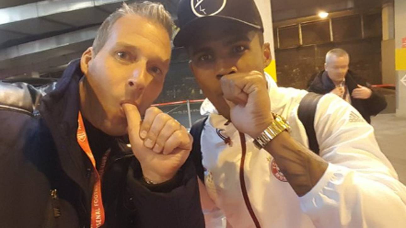 Costa überrascht mit Baby-Jubel