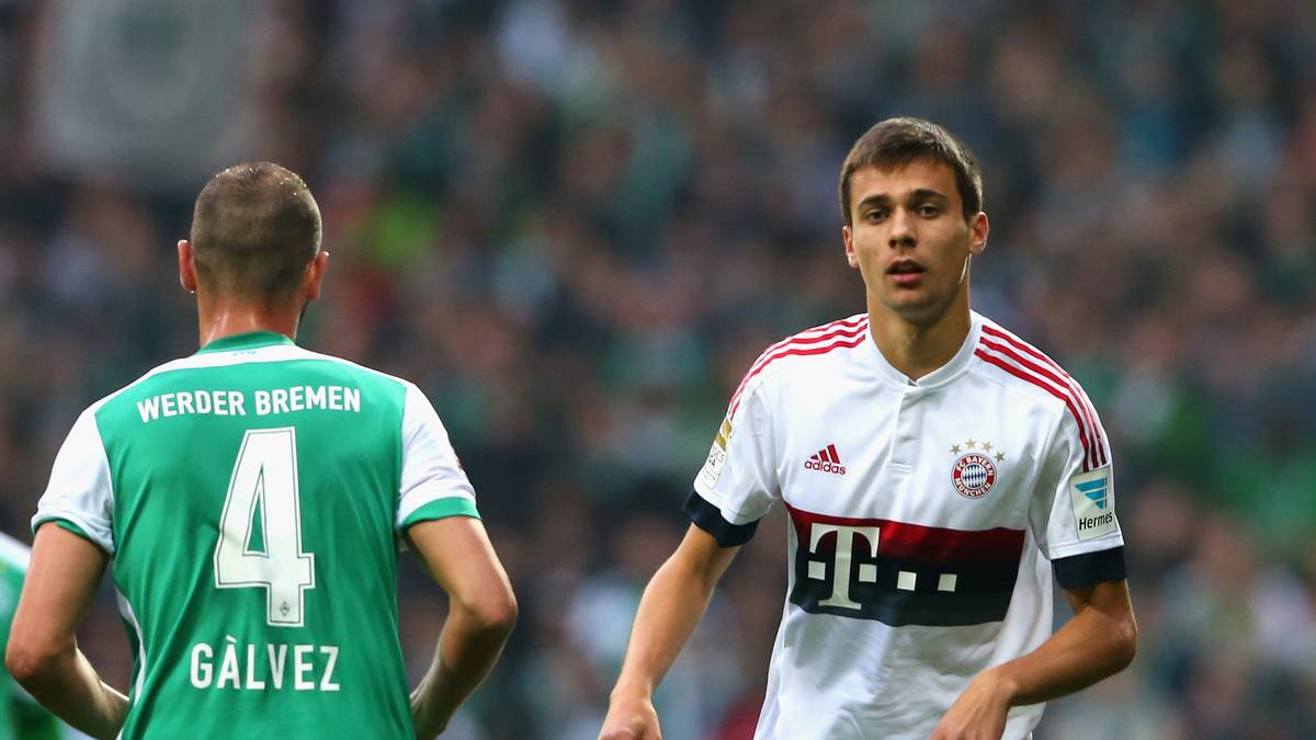 Der gebürtige Münchner sammelte im Oktober vergangenen Jahres erste Bundesliga-Minuten beim Auswärtsspiel gegen Werder Bremen. Einer der torgefährlichsten Angreifer der Bayern-Amateure (16 Scorerpunkte in 36 Spielen), der große Sprung blieb bisher jedoch aus