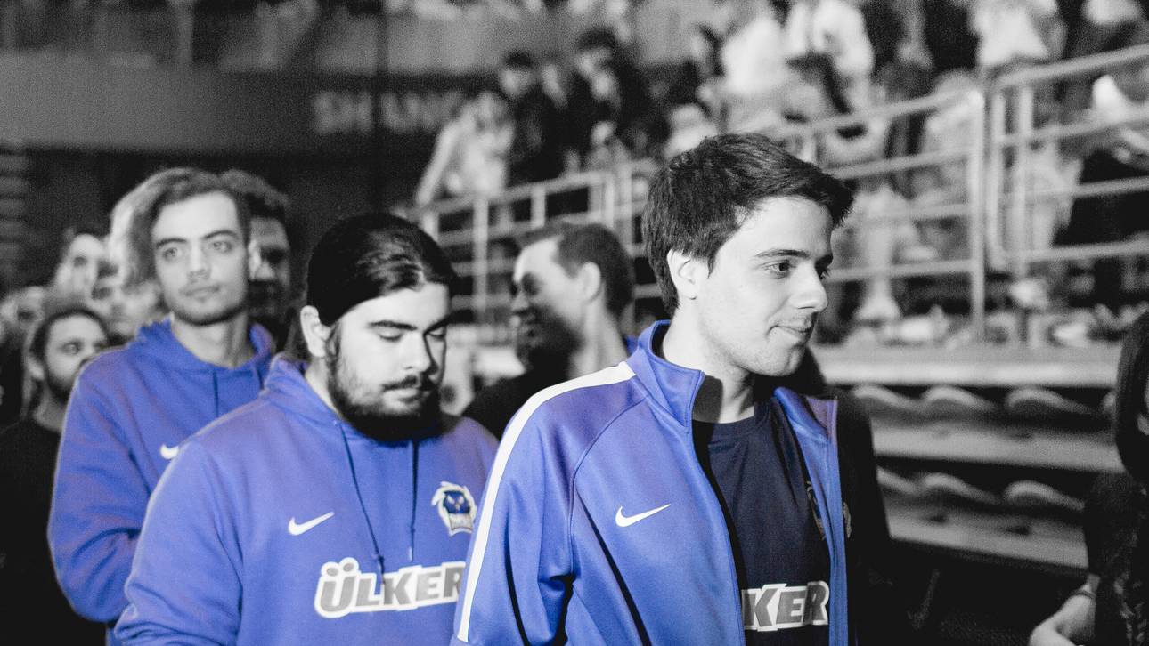 Außenseiter will die Stars ärgern