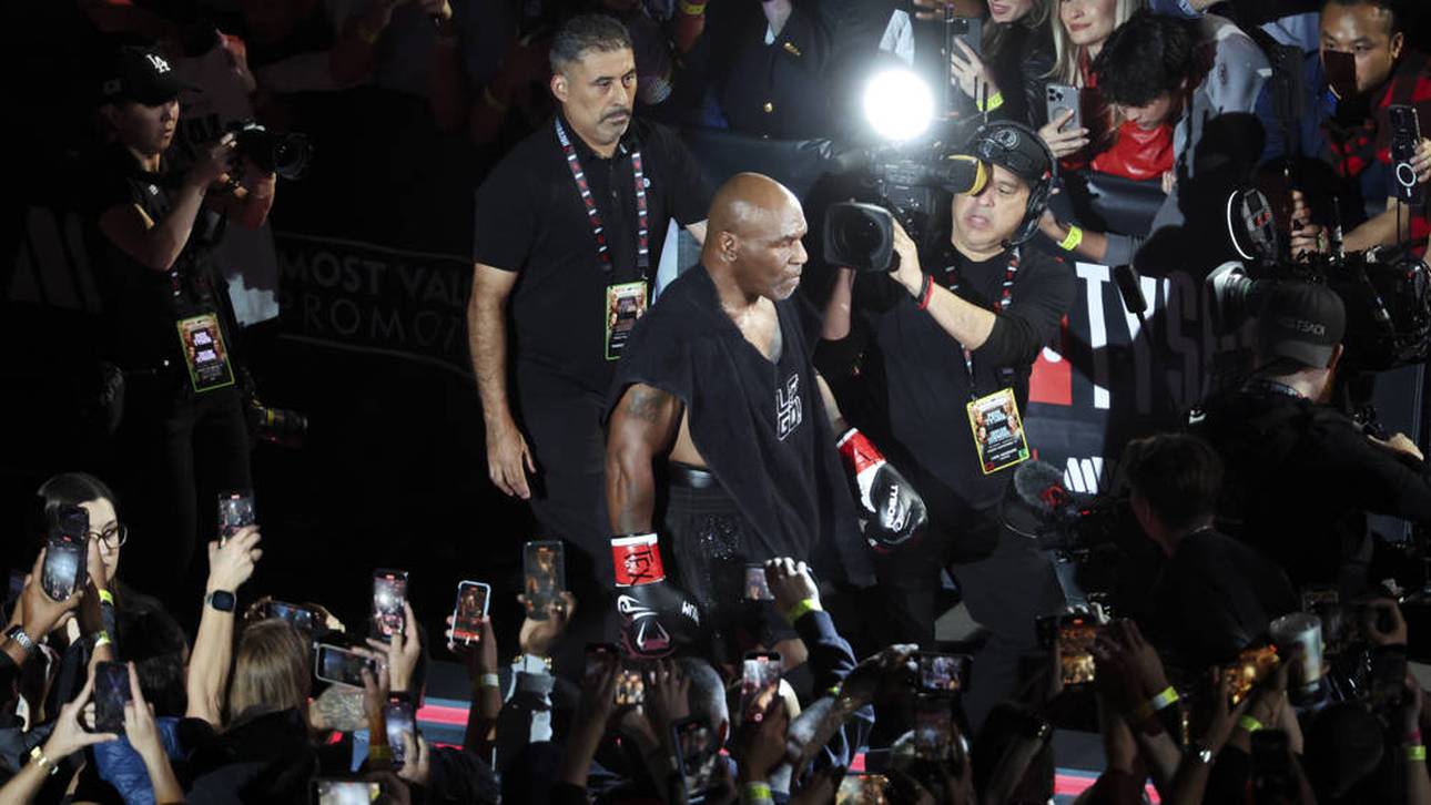 Mike Tyson verlor deutlich nach Punkten