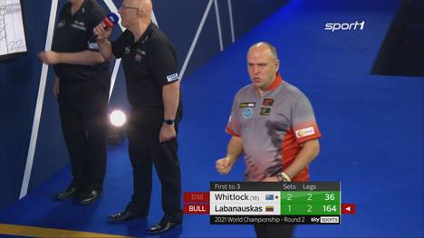 Darius Labanauskas zwingt Simon Whitlock mit einem 164er-Finish in den Entscheidungssatz. Dort behält der Australier aber die Nerven.