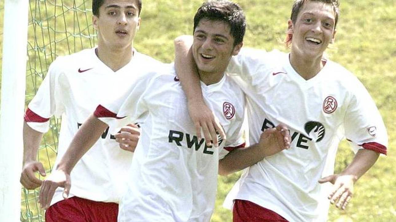 Özil-Begleiter verrät große Geste