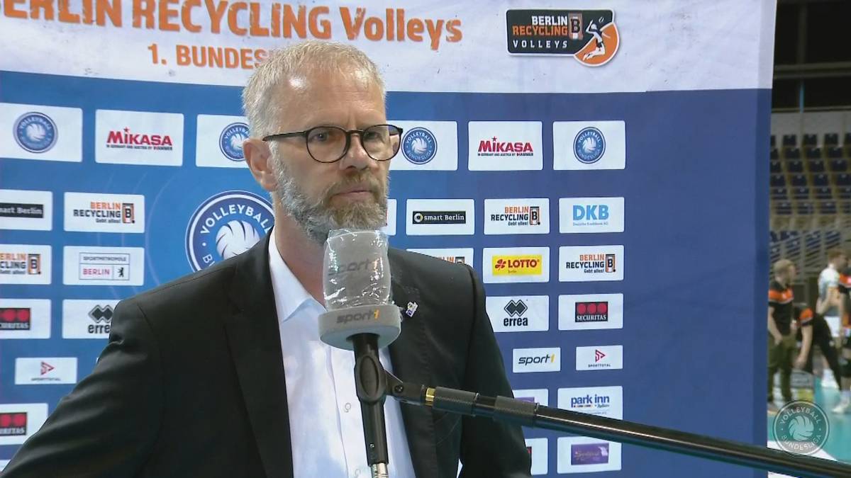 Volleyball Bundesliga Final-Playoffs Spiel 2: VfB-Coach Michael Warm 