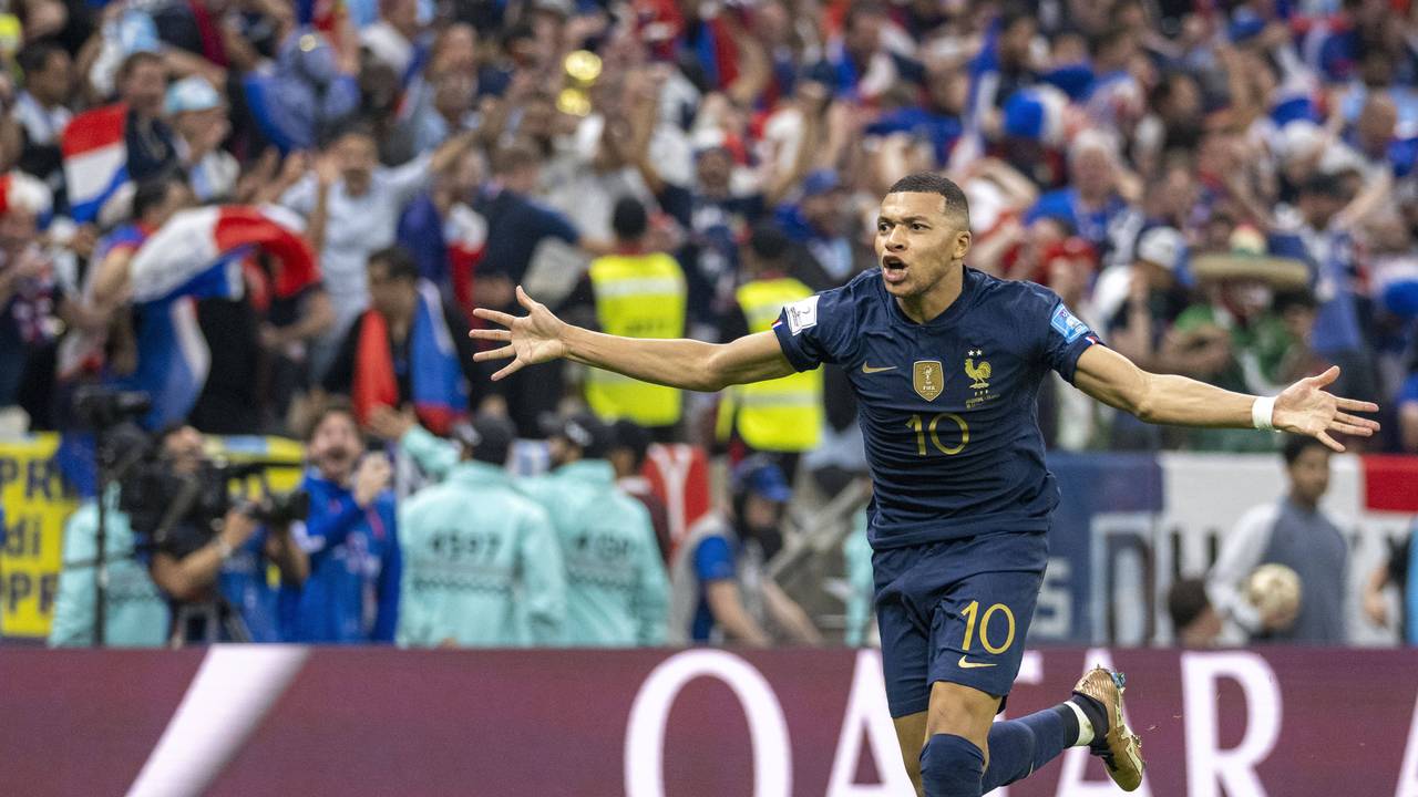 WM 2022: Kylian Mbappé zurück im Training von Paris Saint-Germain