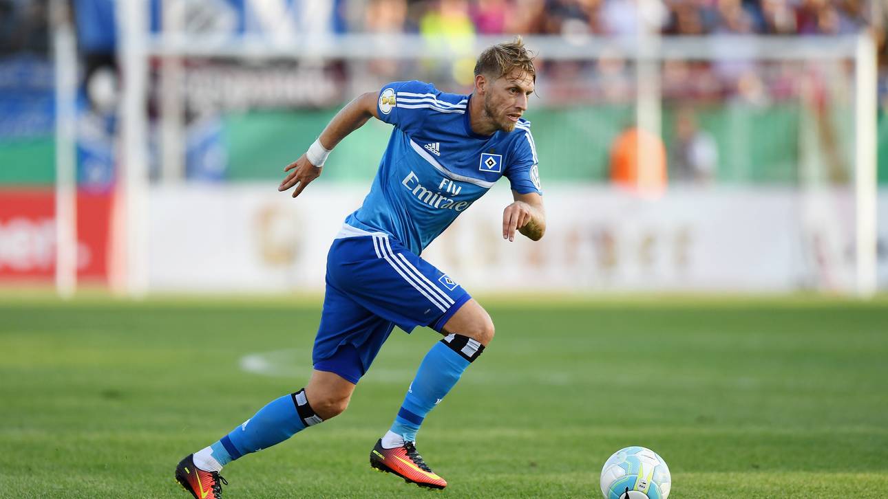 HSV-Star mit Rolle rückwärts