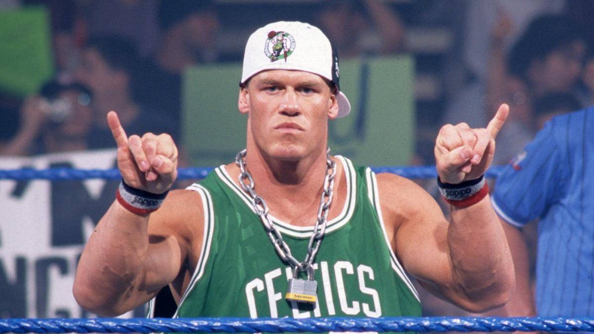 John Cena 2003 in seiner Rolle als "Doctor of Thuganomics"