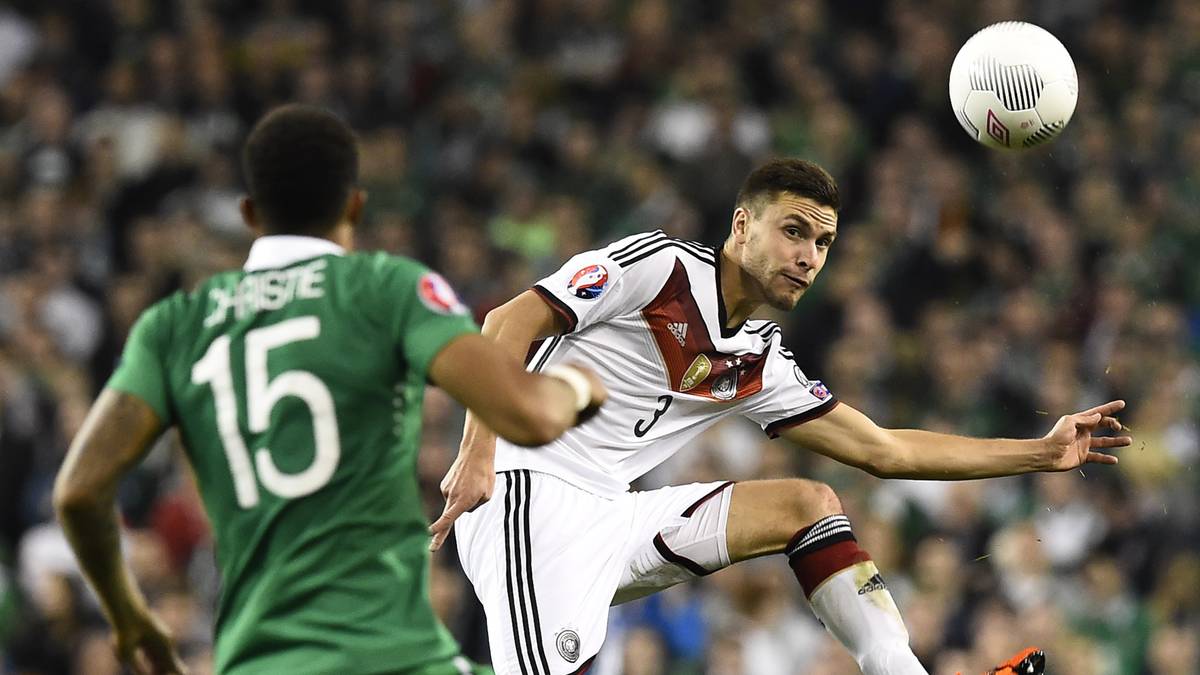 JONAS HECTOR: Der Kölner spielte wieder sehr offensiv, aber nicht sonderlich effektiv. Seine Hereingaben waren oft ungenau, beim Tor sah er wie Hummels nicht gut aus. Hectors beste Szene: seine Vorlage für Müller (78.), der aber frei vergab. SPORT1-NOTE: 4,5