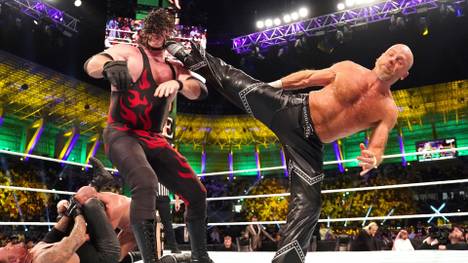 Shawn Michaels packte 2018 bei WWE gegen Kane nochmal seinen Finisher "Sweet Chin Music" aus