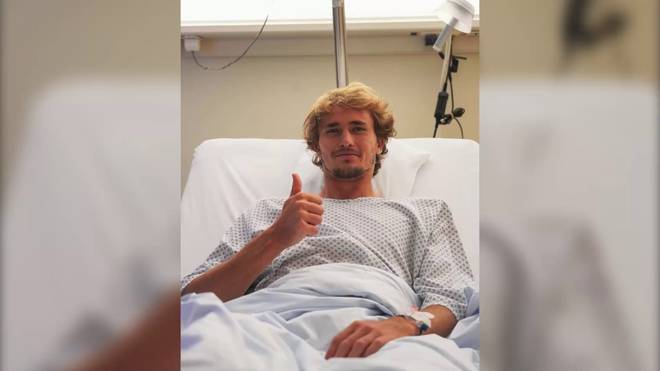 Alexander Zverev meldet sich nach Verletzung und OP aus dem Krankenhaus