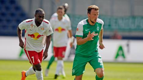 Philipp Bargfrede (r.) wird Werder Bremen vorerst fehlen