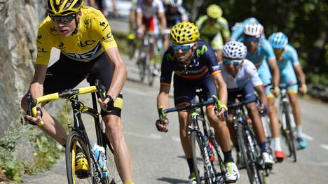 CYCLING-FRA-TDF2015-BREAKAWAY