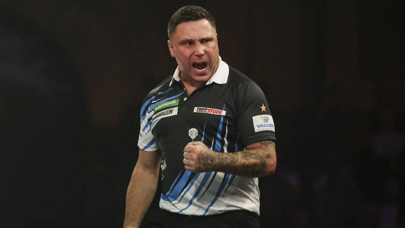 Gerwyn Price bejubelt den Einzug ins Achtelfinale bei der Darts-WM