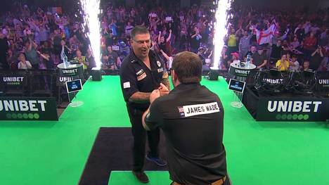 Gary Anderson verliert knapp gegen James Wade am letzten Spieltag vor den Playoffs der Premier League of Darts. "The Flying Scotsman" beendet das Turnier damit auf dem letzten Rang. 