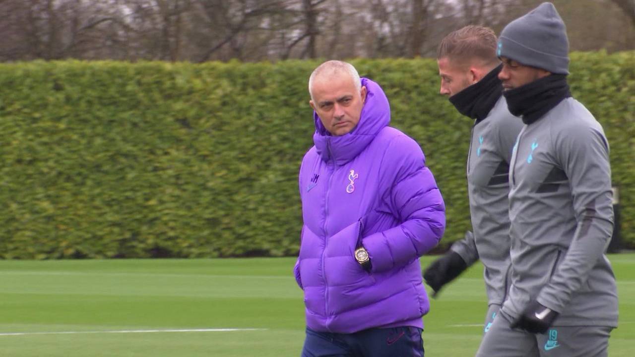 Tottenham Hotspur nach Coronakrise auf Bankkredit angewiesen