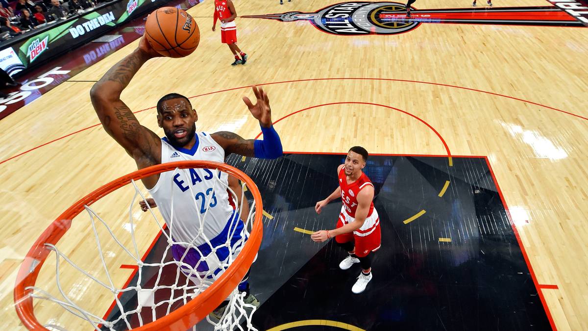 Trotzdem schnappt ihm LeBron James den All-Time-Rekord für die meisten Punkte im All-Star Game weg. Mit 13 Zählern bringt er es nun auf 291 - Kobe geht mit 290 in den Ruhestand
