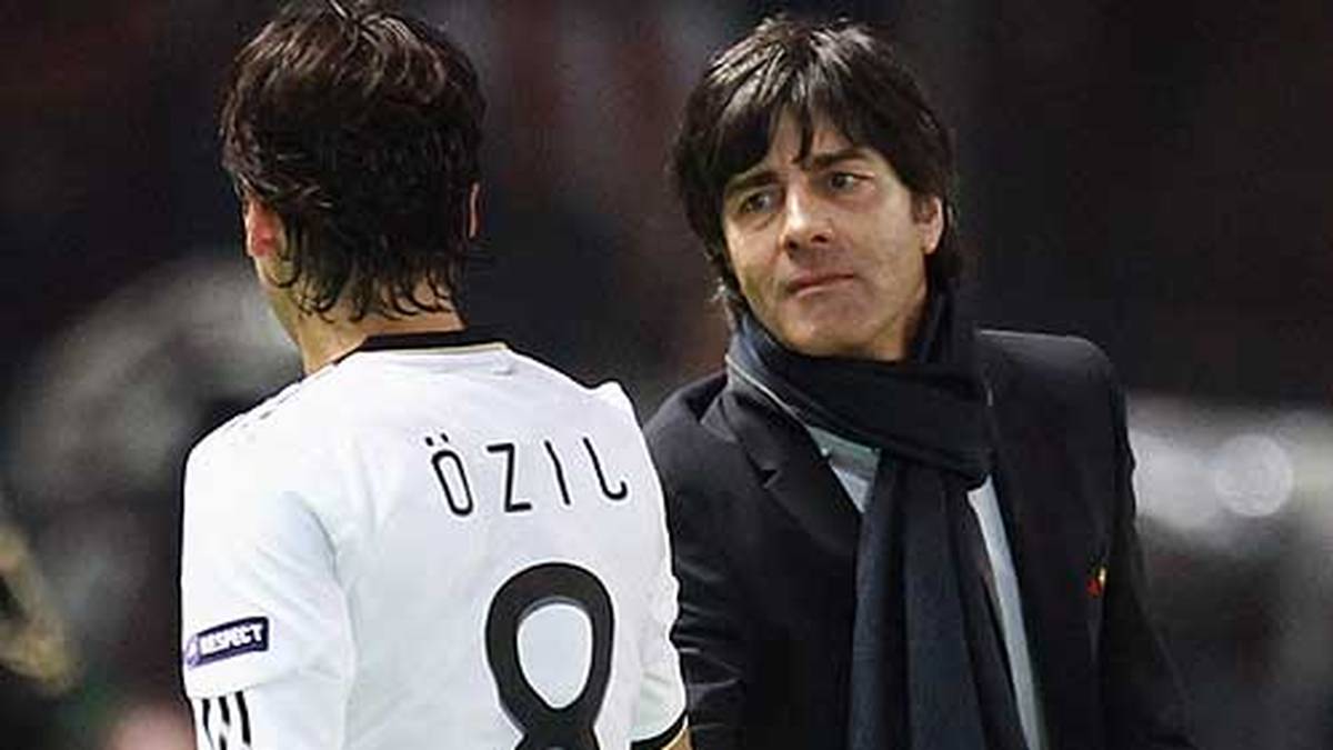 Auch bei der EM 2012 war im Halbfinale Endstation. Nach einer starken Vorrunde und einem souveränen Viertelfinal-Erfolg über Griechenland unterlagen die Deutschen Italien mit 1:2