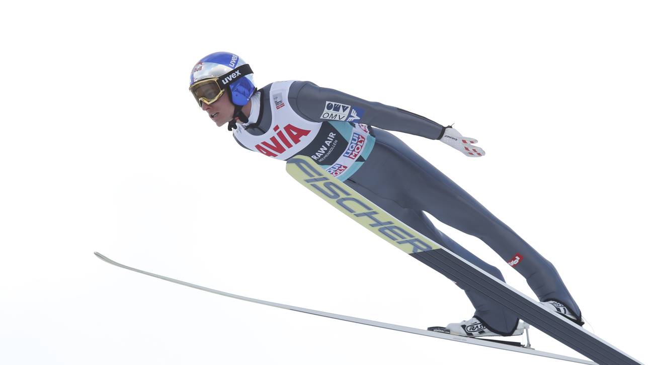 Schlierenzauer mit Weltrekord-Weite