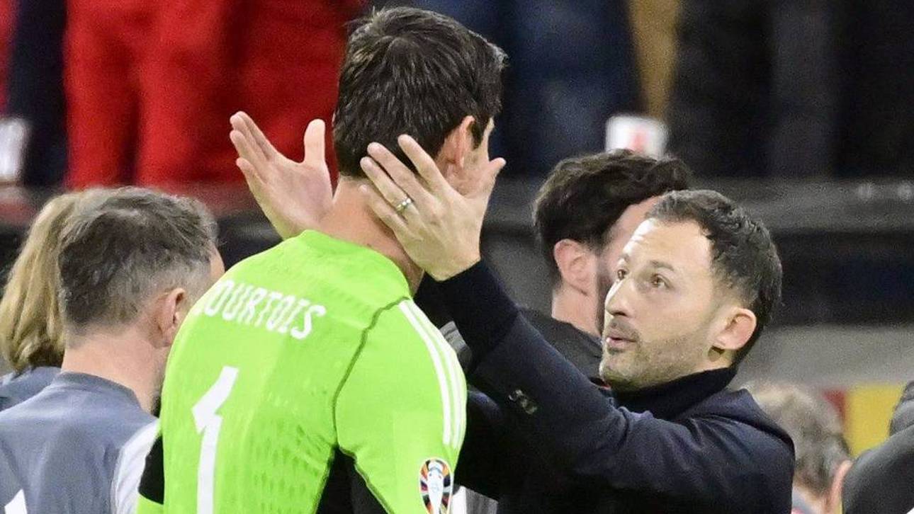 Etwa zwei Monate vor dem Binden-Eklat herzte Tedesco seinen Torhüter noch 