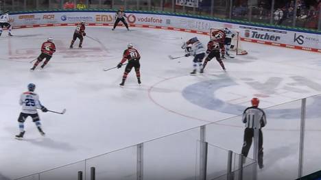 Die Highlights der Eishockey-Partie Nürnberg Ice Tigers - ERC Ingolstadt aus der DEL im Video.