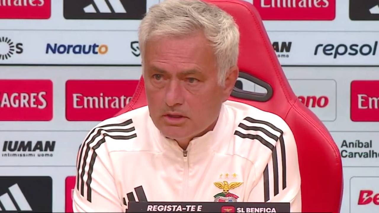 Auf einmal heizt Mourinho die Real-Gerüchte selber an