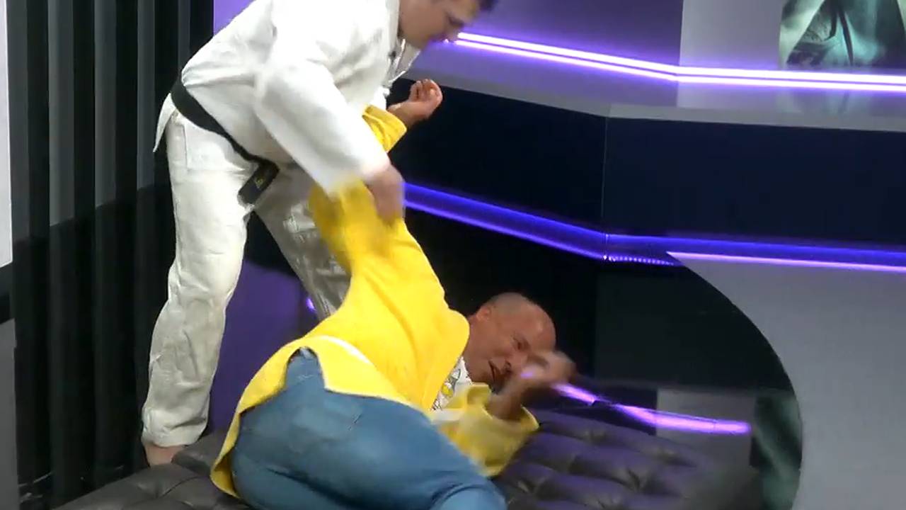Judo: Ex-Judoka Roman Peter wirft SPORT1-Moderator auf Matte