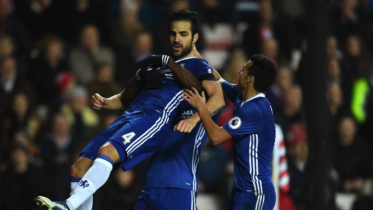 Fabregas zementiert Chelsea-Führung