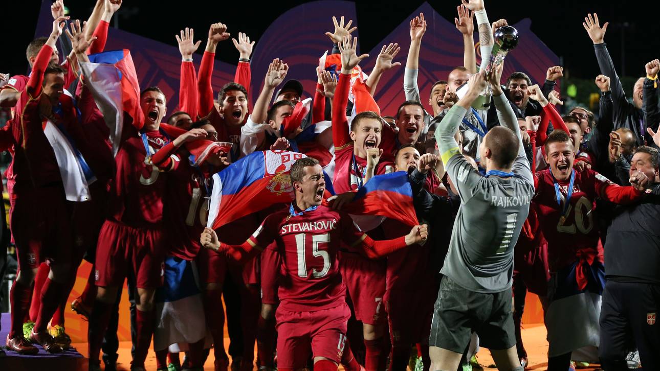Großer Bahnhof für Serbiens U20