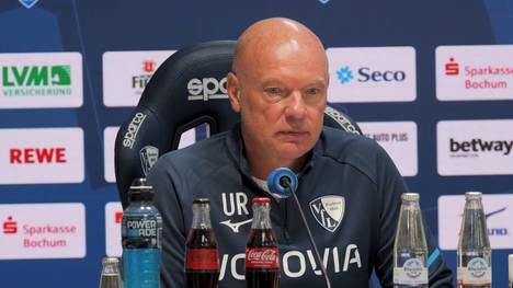 Uwe Rösler hat am heutigen Montag seine Arbeit als Trainer beim VfL Bochum aufgenommen und weiß, wie viel Verantwortung hinter diesem Job an der Seitenlinie steckt. 