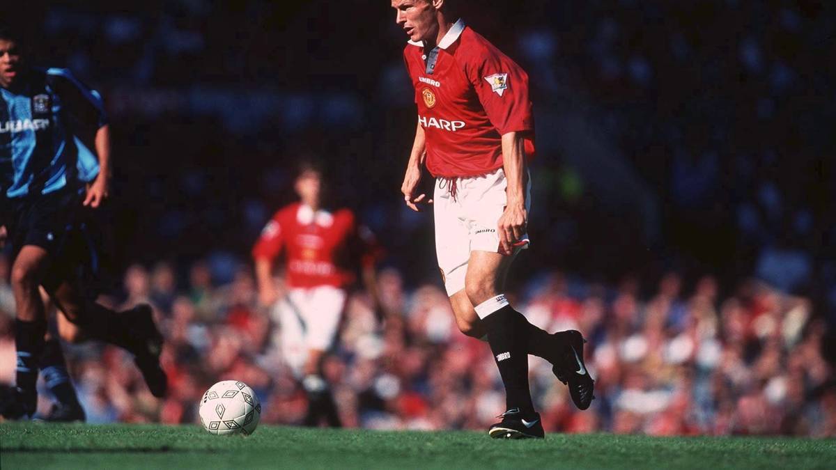 Teddy Sheringham gelang damals der 1:1 Ausgleich für die Red Devils In seinen vier Jahren im roten Trikot entwickelte sich der Engländer zum Publikumsliebling