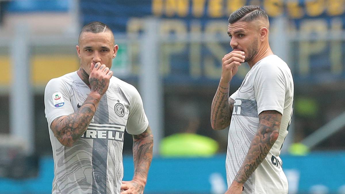 PLATZ 10 - INTER MAILAND: Die Nerazzuri kamen in der Serie A nur schwer in Fahrt, sind nun immerhin Vierter. In der Königsklasse gab es zudem einen überraschenden 2:1-Sieg gegen die Spurs - den gilt es in Eindhoven nun zu bestätigen