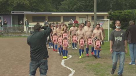 Die Pott-Originale trainiert von Kreisligatrainer Uwe trifft in Duisburg auf die Nacktnationalmannschaft. Auch für den erfahrenen Coach ein Novum.