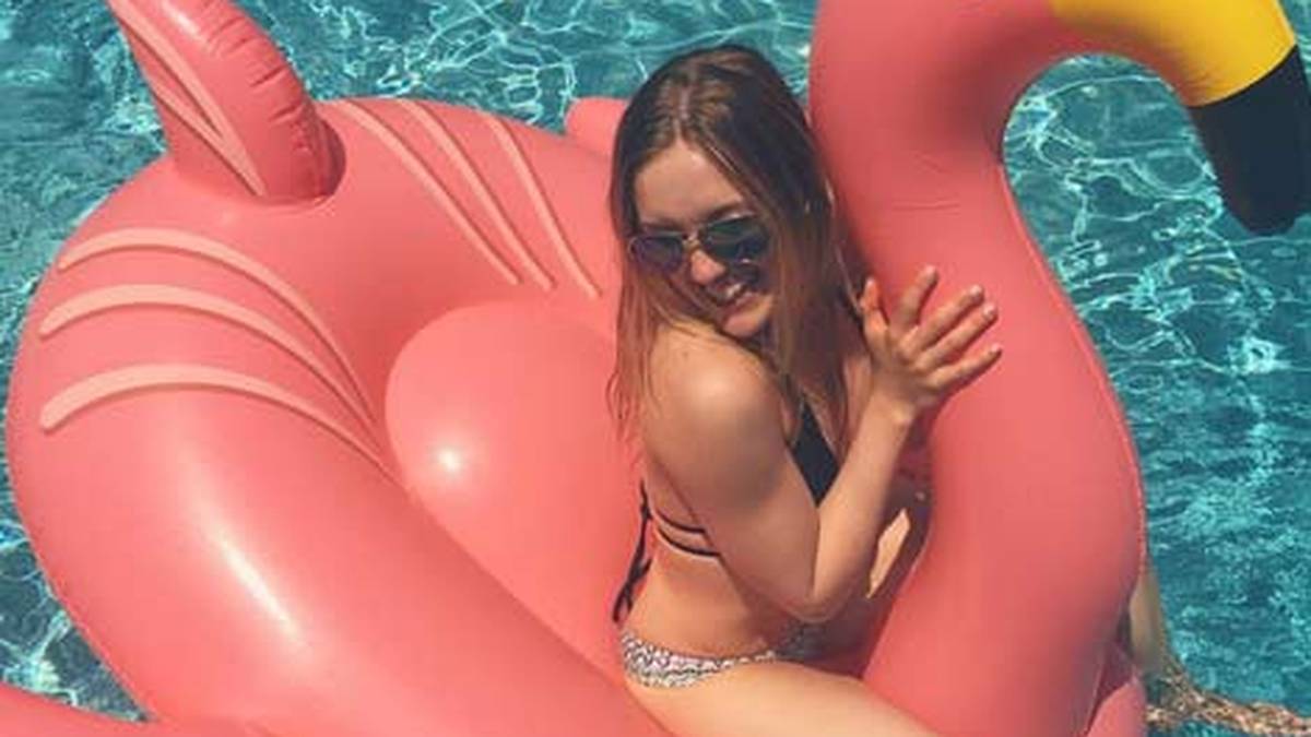 ...und lässt danach die Füße im Wasser baumeln