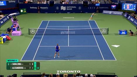 Die Nummer eins der Damen-Weltrangliste, Aryna Sabalenka, findet weiterhin nicht zu ihrer Topform. Beim WTA-Masters in Toronto scheidet die Belarussin überraschend bereits im Achtelfinale aus.
