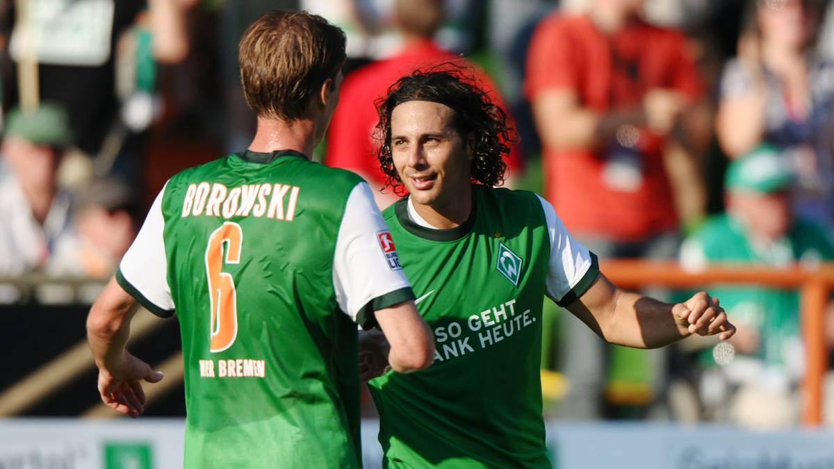 Und der "Piza"-Express liefert zuverlässig. Gleich in seinem ersten Spiel nach seiner Rückkehr trifft er beim 3:0 gegen Gladbach doppelt