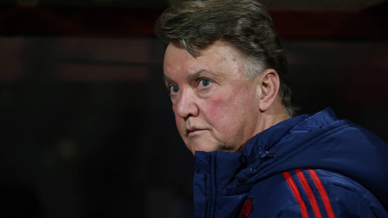 Van Gaal bricht PK entnervt ab